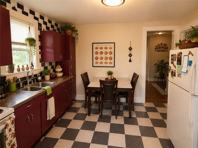 3764 Lake Avenue, Rochester, NY 14612
