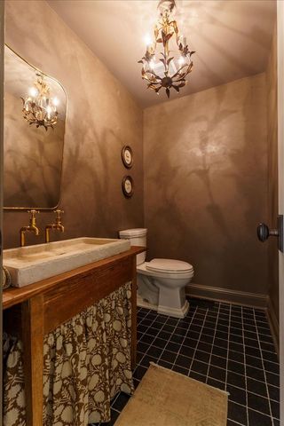 1205 Perkins Ln, Franklin, TN 37069