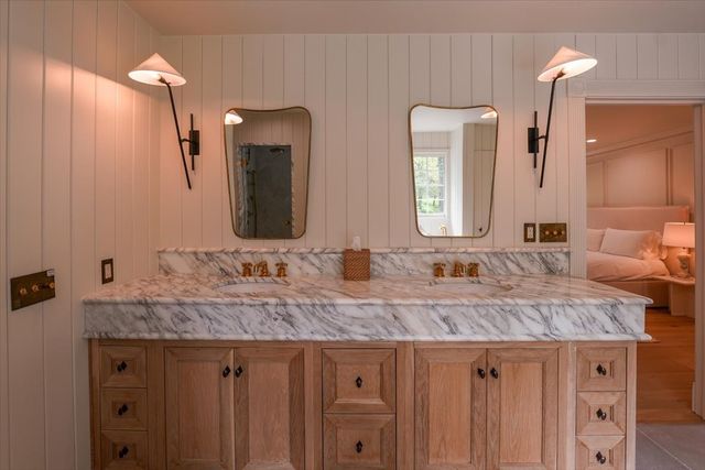 1205 Perkins Ln, Franklin, TN 37069