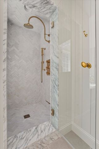 1205 Perkins Ln, Franklin, TN 37069