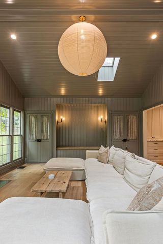 1205 Perkins Ln, Franklin, TN 37069