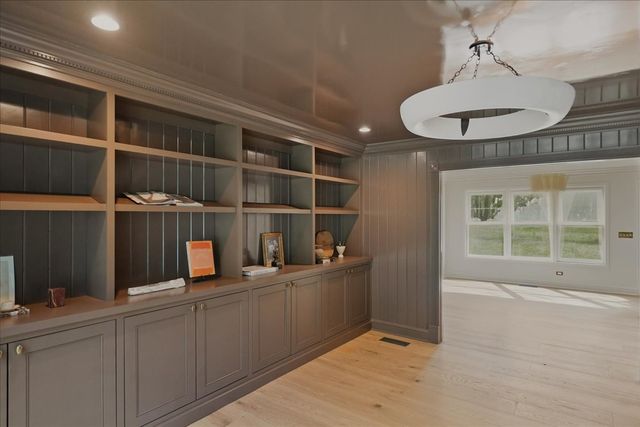 1205 Perkins Ln, Franklin, TN 37069