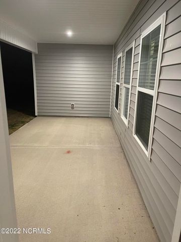 430 Seashore Street, Grimesland, NC 27837