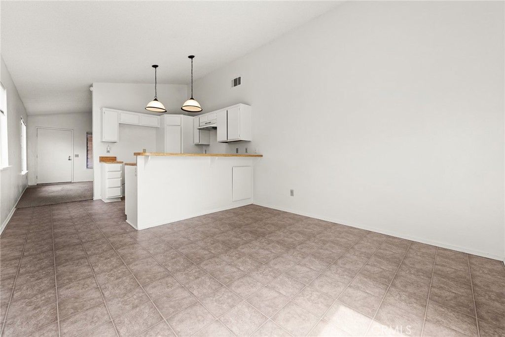 Image 9 of property listing at 22961 Chambray Drive, Moreno Valley, CA 92557