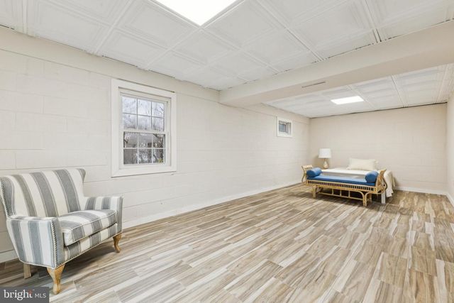 28 RIDGEMORE CIR, Fredericksburg, VA 22405