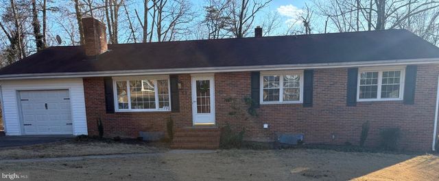 28 RIDGEMORE CIR, Fredericksburg, VA 22405