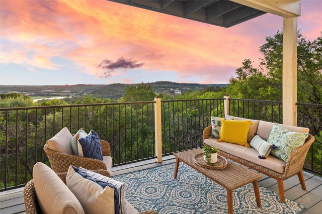 5926 N West PL, Austin, TX 78731