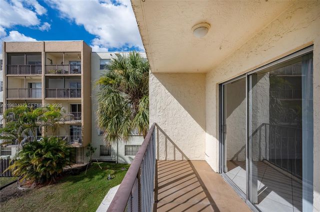 14250 SW 62nd St 314, Miami, FL 33183