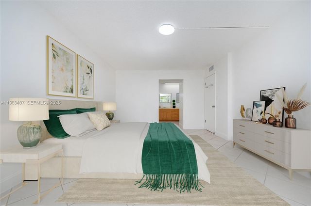 14250 SW 62nd St 314, Miami, FL 33183