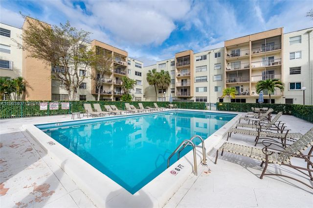 14250 SW 62nd St 314, Miami, FL 33183