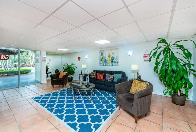 14250 SW 62nd St 314, Miami, FL 33183