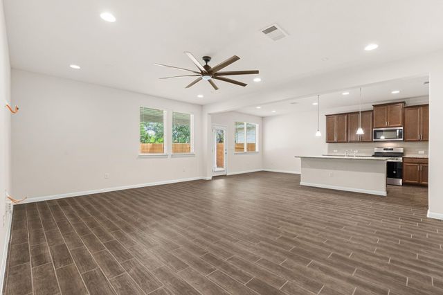 4512 Arques Ave, Round Rock, TX 78681