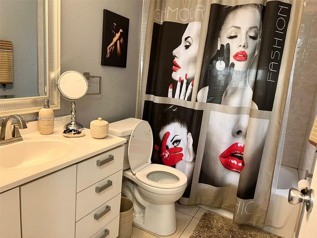 11304 Taft St 11304, Pembroke Pines, FL 33026