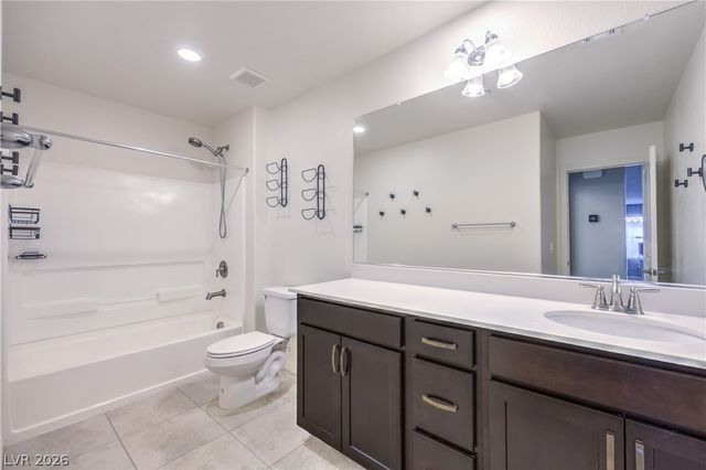 989 Soaring Moon Drive, Henderson, NV 89015