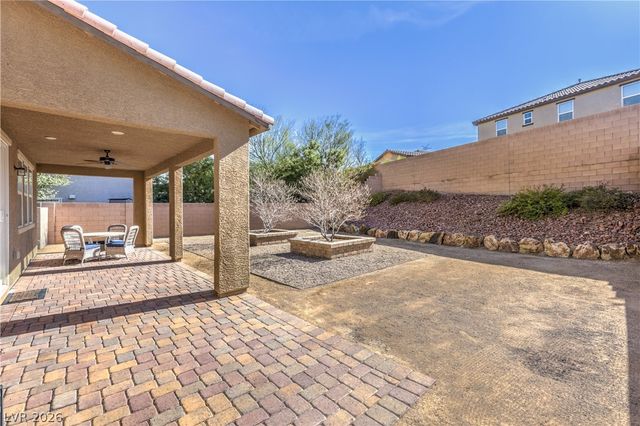 989 Soaring Moon Drive, Henderson, NV 89015