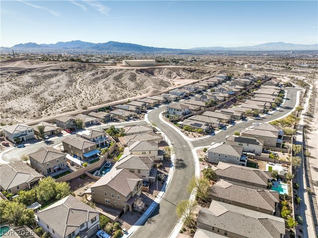 989 Soaring Moon Drive, Henderson, NV 89015