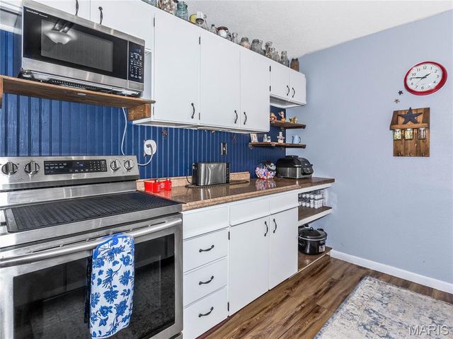 204 Emery Street, Collinsville, IL 62234