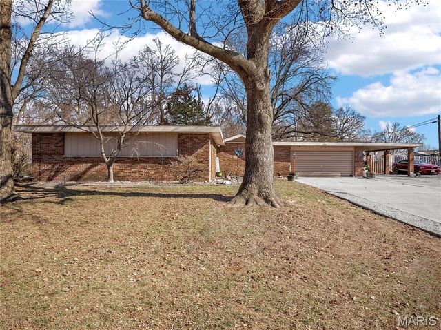 204 Emery Street, Collinsville, IL 62234