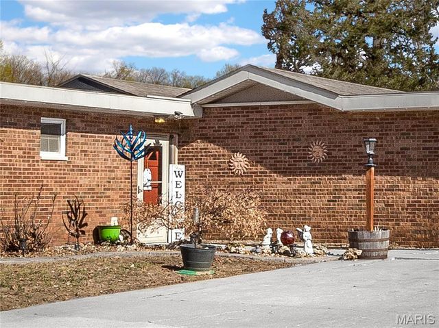 204 Emery Street, Collinsville, IL 62234