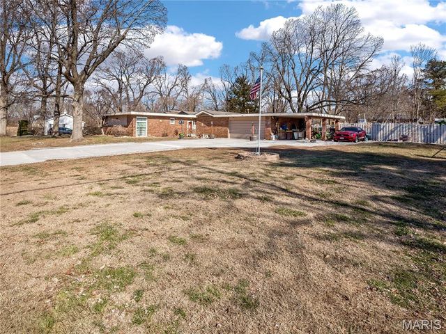 204 Emery Street, Collinsville, IL 62234