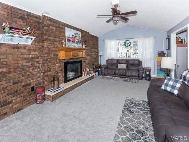 204 Emery Street, Collinsville, IL 62234