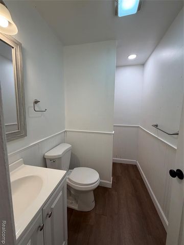 1510 Annabelle Street, Ferndale, MI 48220