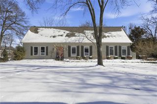 9815 Overbrook Road, Leawood, KS 66206