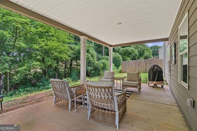 40 Shamrock Chase, Adairsville, GA 30103