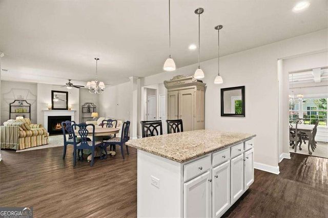 40 Shamrock Chase, Adairsville, GA 30103