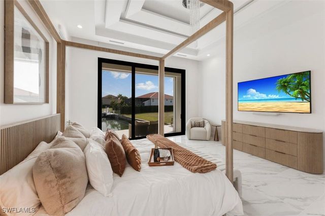 661 Amber DR, Marco Island, FL 34145