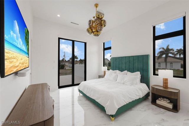 661 Amber DR, Marco Island, FL 34145