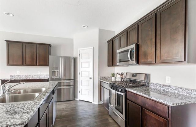 3902 Country Club Drive, Baytown, TX 77521