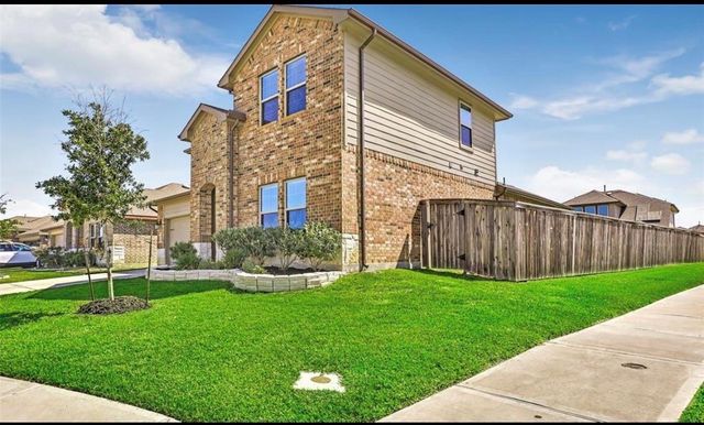 3902 Country Club Drive, Baytown, TX 77521