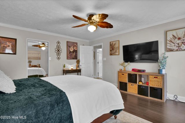 1755 E Wilmington Street Ext, Saint Helena, NC 28425