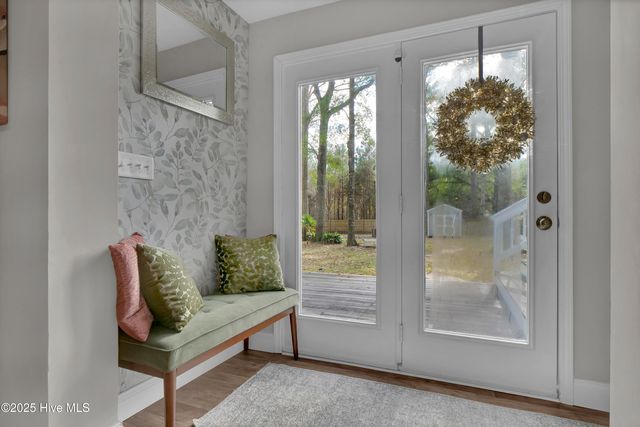 1755 E Wilmington Street Ext, Saint Helena, NC 28425