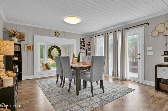 1755 E Wilmington Street Ext, Saint Helena, NC 28425