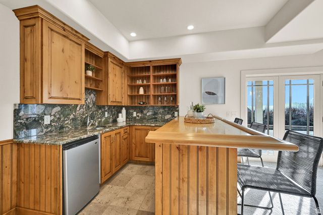 1274 E CHANDLER, Salt Lake City, UT 84103