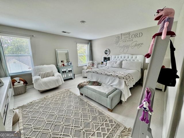 79 Blue River Court, Pendergrass, GA 30567