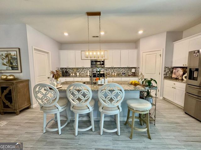 79 Blue River Court, Pendergrass, GA 30567