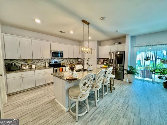 79 Blue River Court, Pendergrass, GA 30567