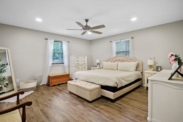 726 King Cecil Court, Scroggins, TX 75480