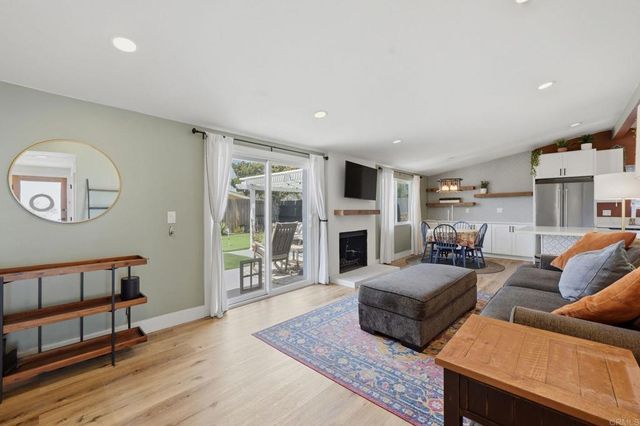 3041 Masters Place, San Diego, CA 92123