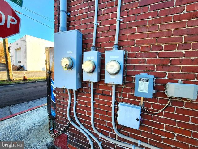 313 SPRINGDALE ST, Cumberland, MD 21502