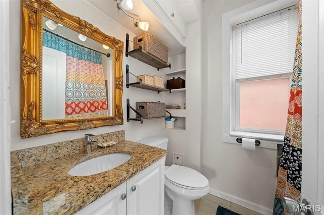 5230 Lisette Avenue, St Louis, MO 63109