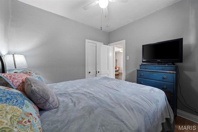 5230 Lisette Avenue, St Louis, MO 63109