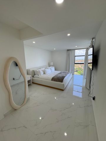 20515 E Country Club Drive 1442, Miami, FL 33180