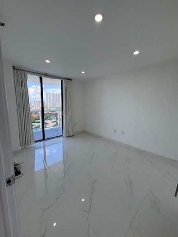 20515 E Country Club Drive 1442, Miami, FL 33180