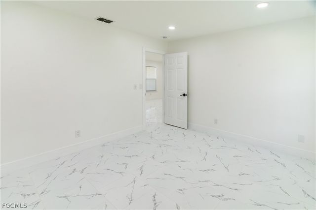 3317 17th ST SW, Lehigh Acres, FL 33976