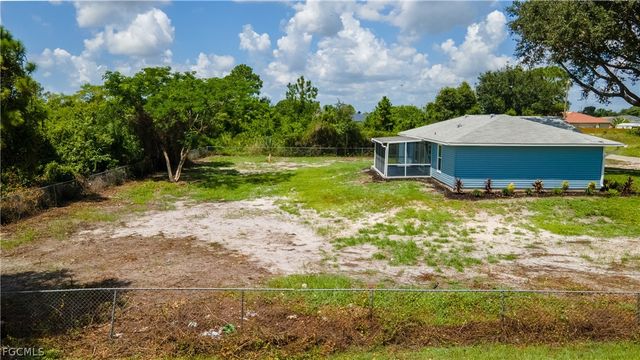 3317 17th ST SW, Lehigh Acres, FL 33976