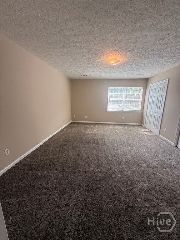 Image 11 of property listing at 74 Casey Drive F, Richmond Hill, GA 31324